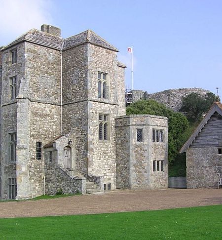 Carisbrooke Castle